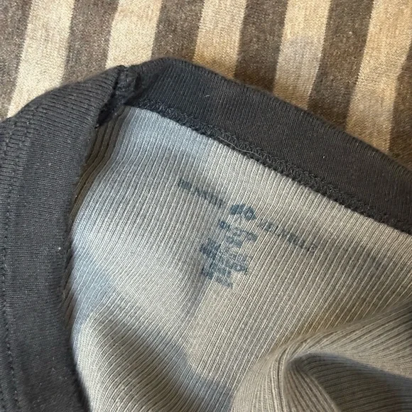 Brandy Melville Ringer Tee - Picture 5 of 5